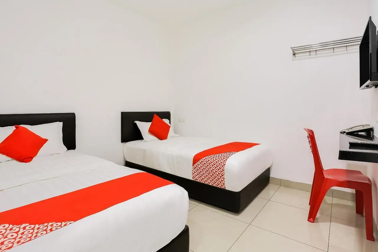 Super Oyo 89495 Rich Hotel Johor Bahru Malajzia